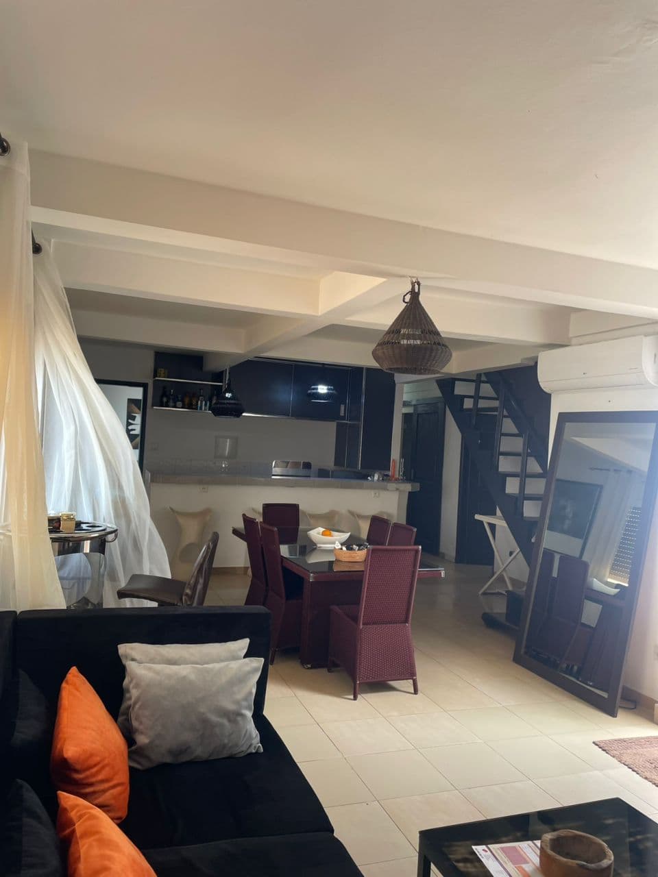 Magnifique villa pied dans l’eau à Saly