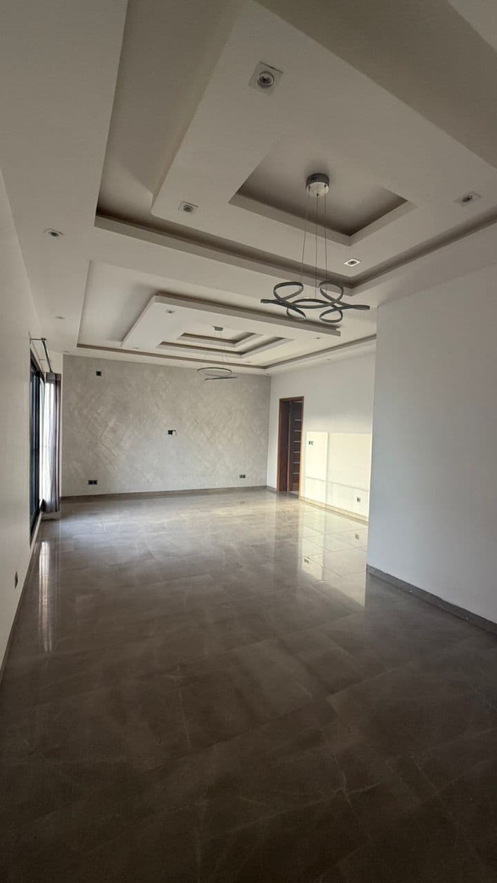 Location : Appartement F4 Standing – Almadies