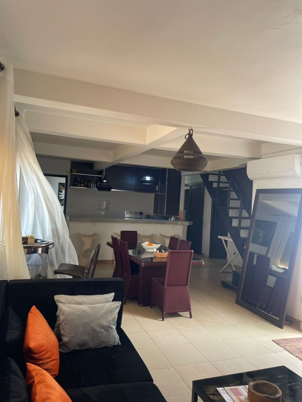 Magnifique villa pied dans l’eau à Saly